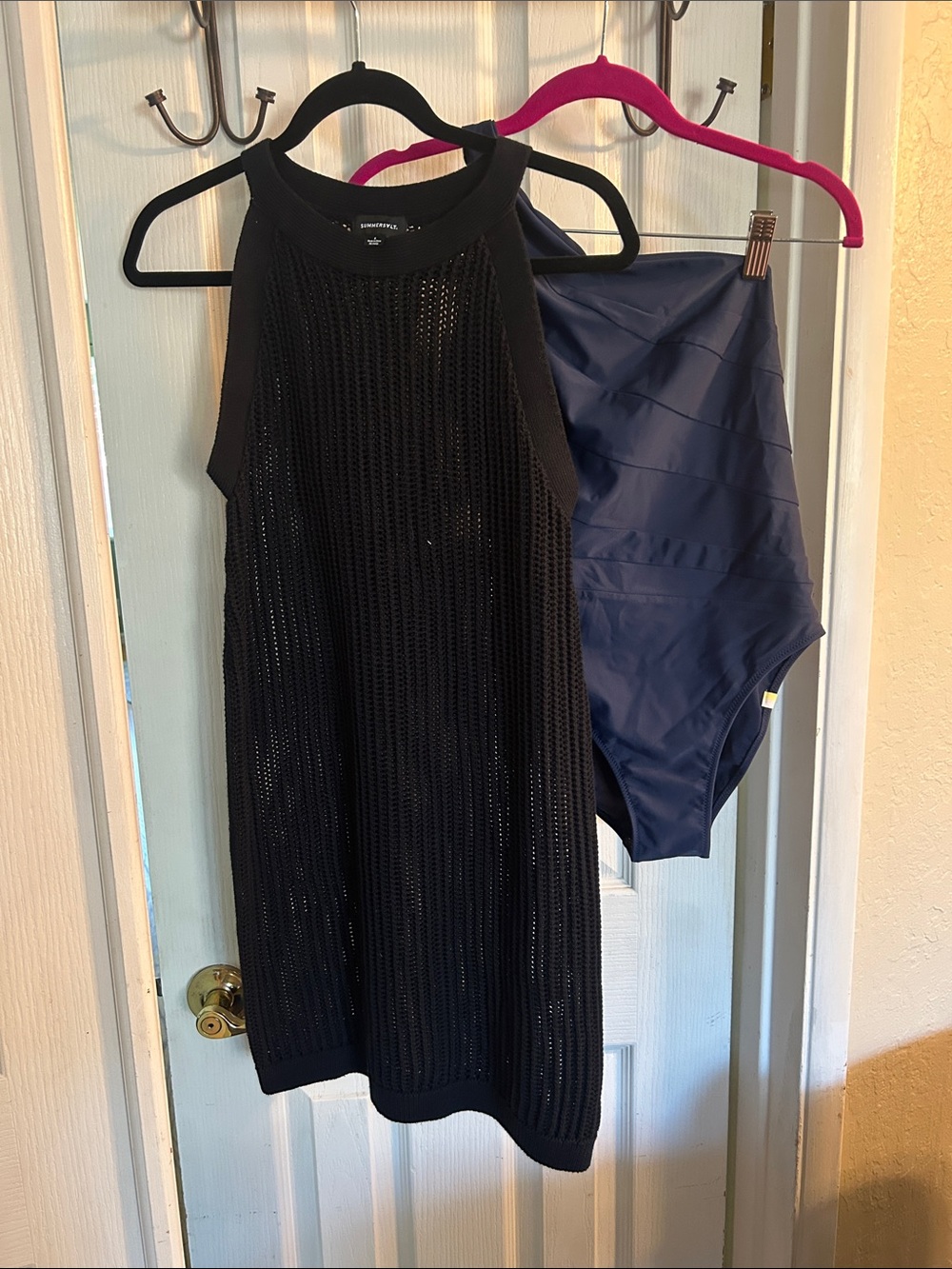 Summer salt side stroke swim suit size 4 and swim
Cover up size S